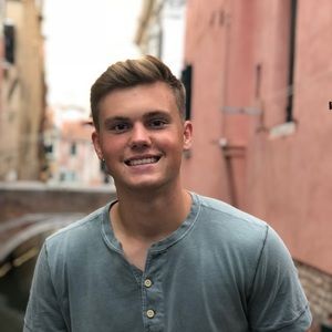 Meet your Posher, Austin